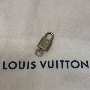 Louis Vuitton # 3️⃣1️⃣3️⃣ Lock and Key